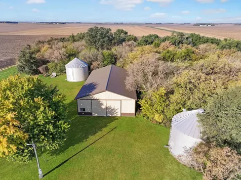 17238 County Highway 46 Vesta MN 56292