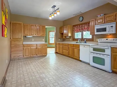 17238 County Highway 46 Vesta MN 56292