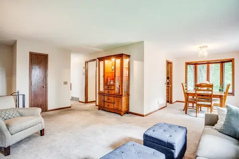 15841 N Hillcrest Court Eden Prairie MN 55346