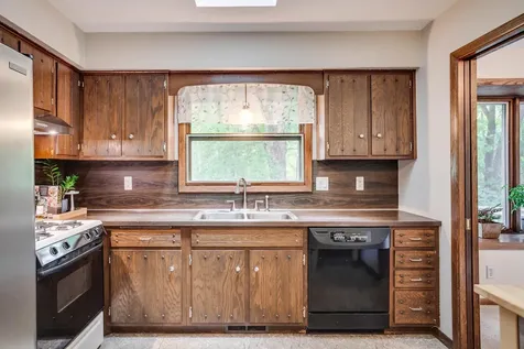 15841 N Hillcrest Court Eden Prairie MN 55346