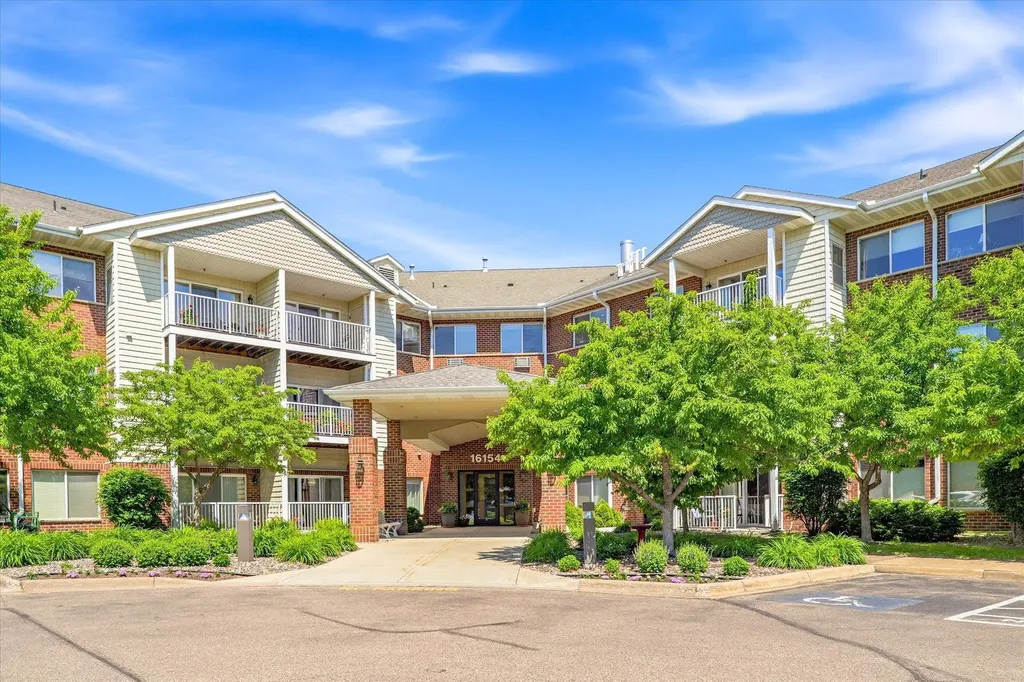 16154 Main Avenue SE Prior Lake MN 55372