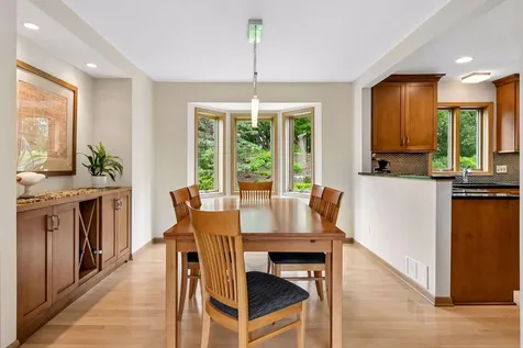 1433 Appaloosa Trail Eagan MN 55122