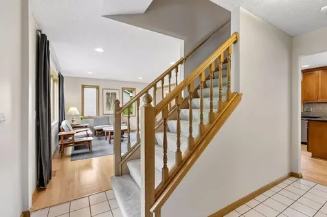 1433 Appaloosa Trail Eagan MN 55122
