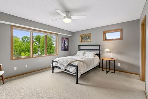 1433 Appaloosa Trail Eagan MN 55122
