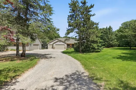 14966 63rd Street SE Becker MN 55308