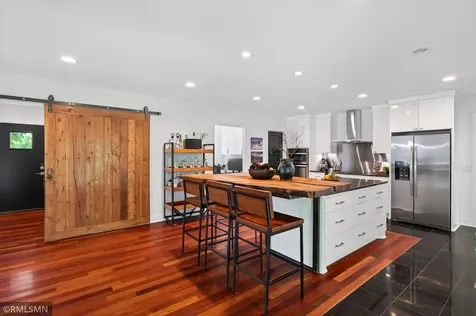 5148 Danens Drive Edina MN 55439