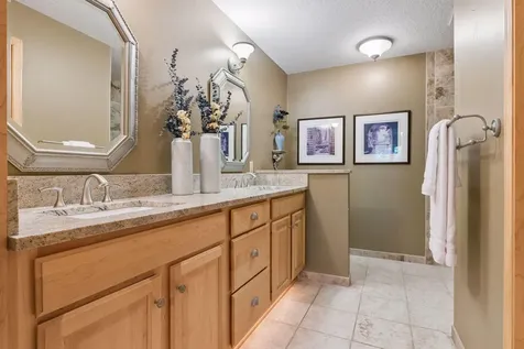 8975 Deer Run Drive Victoria MN 55386