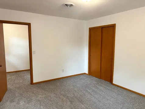 306 E 5th Street N Truman MN 56088