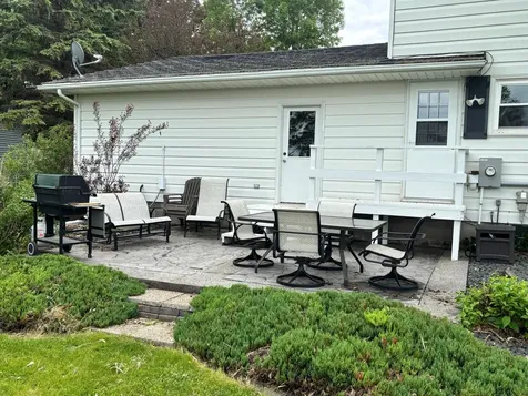 306 E 5th Street N Truman MN 56088