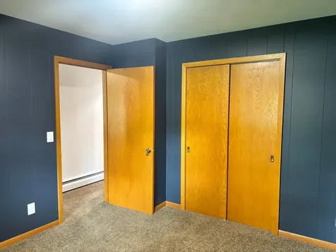 306 E 5th Street N Truman MN 56088