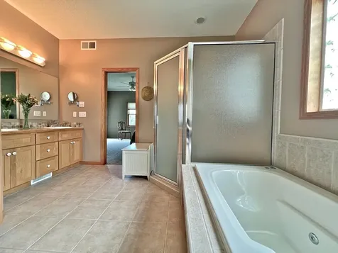 2996 Fairway Drive Chaska MN 55318