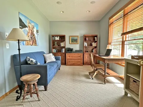 2996 Fairway Drive Chaska MN 55318
