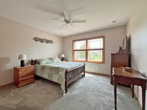 2996 Fairway Drive Chaska MN 55318