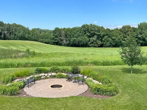 2996 Fairway Drive Chaska MN 55318