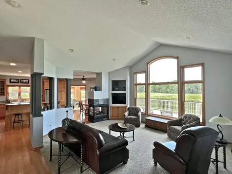 2996 Fairway Drive Chaska MN 55318