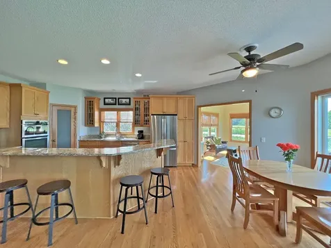2996 Fairway Drive Chaska MN 55318