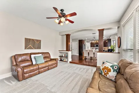 20693 Frost Court Lakeville MN 55044