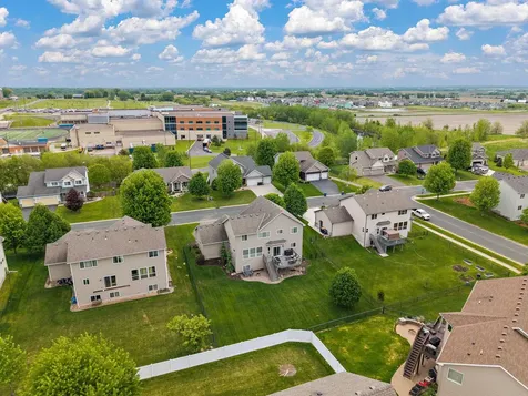 20693 Frost Court Lakeville MN 55044