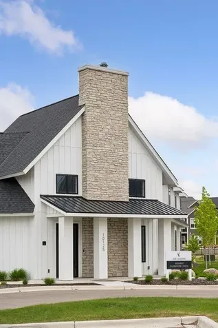 10140 Harvest Trail Victoria MN 55318