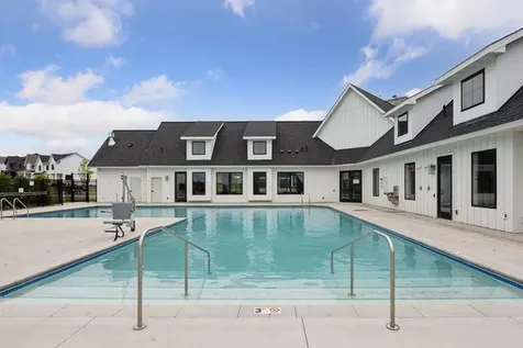 10140 Harvest Trail Victoria MN 55318