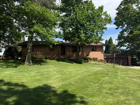 2105 Linn Drive Owatonna MN 55060