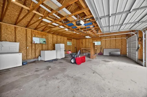 16122 627th Street Kellogg MN 55945
