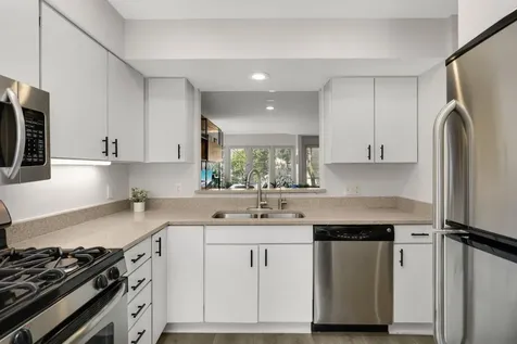 826 Summit Avenue Minneapolis MN 55403