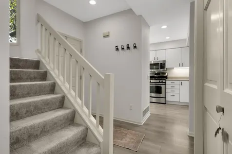 826 Summit Avenue Minneapolis MN 55403