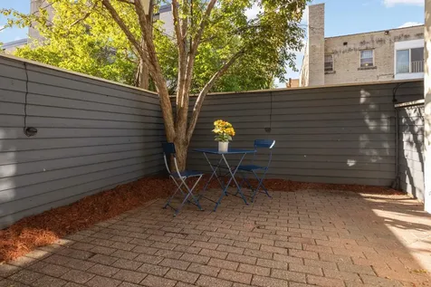 826 Summit Avenue Minneapolis MN 55403