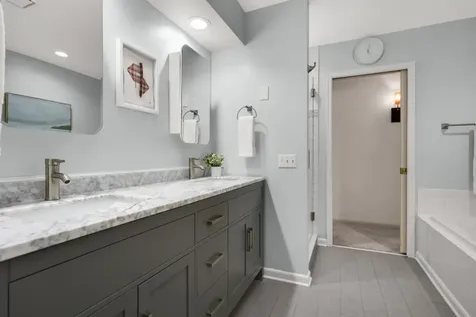 826 Summit Avenue Minneapolis MN 55403