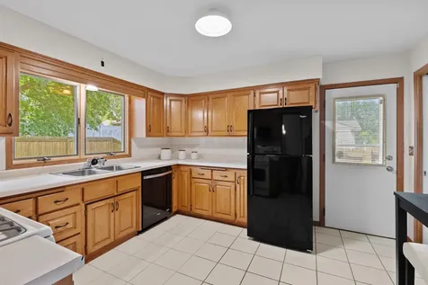 2124 Sapphire Lane Eagan MN 55122