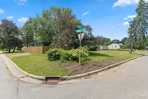 2124 Sapphire Lane Eagan MN 55122