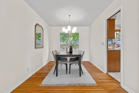 2124 Sapphire Lane Eagan MN 55122