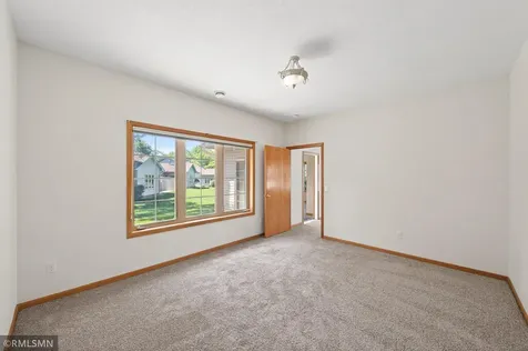 6801 24th Street N Oakdale MN 55128