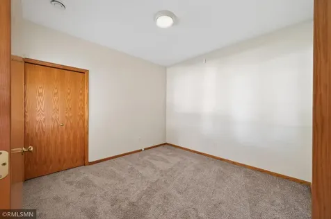 6801 24th Street N Oakdale MN 55128