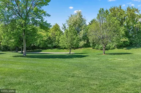 6801 24th Street N Oakdale MN 55128