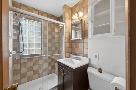 2144 Geranium Avenue E Saint Paul MN 55119