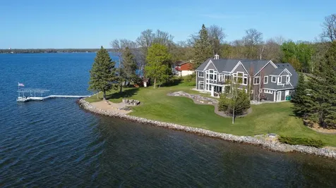 298 Shorewood Drive Detroit Lakes MN 56501