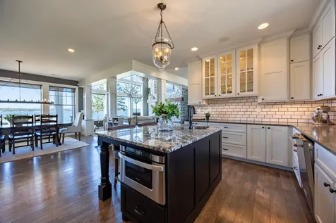 298 Shorewood Drive Detroit Lakes MN 56501
