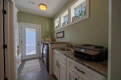 298 Shorewood Drive Detroit Lakes MN 56501
