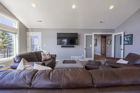 298 Shorewood Drive Detroit Lakes MN 56501