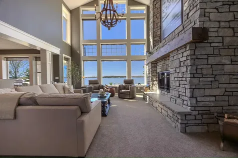 298 Shorewood Drive Detroit Lakes MN 56501