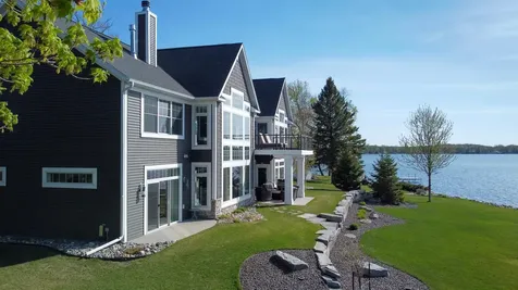 298 Shorewood Drive Detroit Lakes MN 56501