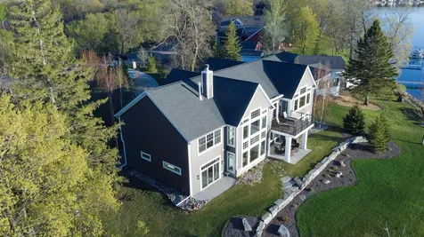298 Shorewood Drive Detroit Lakes MN 56501