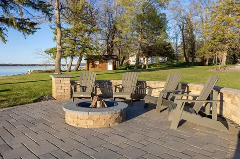298 Shorewood Drive Detroit Lakes MN 56501