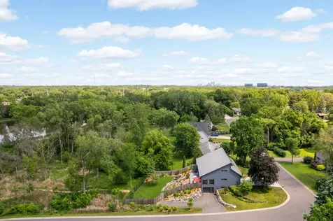 1170 Evergreen Lane N Plymouth MN 55441