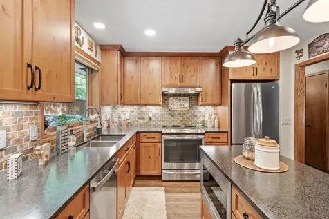 17469 Lorence Way Eden Prairie MN 55346