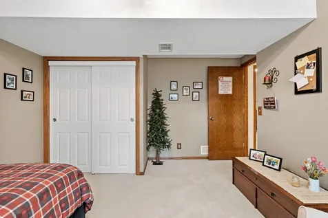 17469 Lorence Way Eden Prairie MN 55346