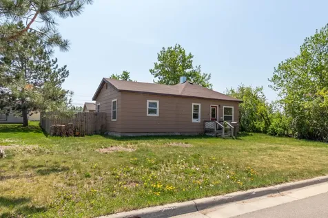 814 3rd Street SE Bemidji MN 56601