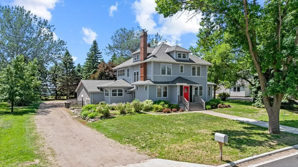501 E Lyon Street Minneota MN 56264